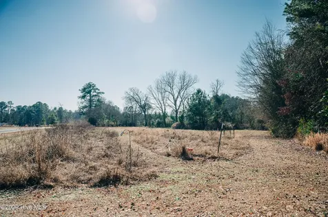 2377 Lyon Landing Road Elizabethtown NC 28337
