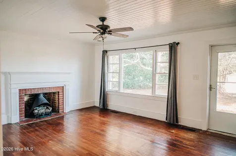 2377 Lyon Landing Road Elizabethtown NC 28337