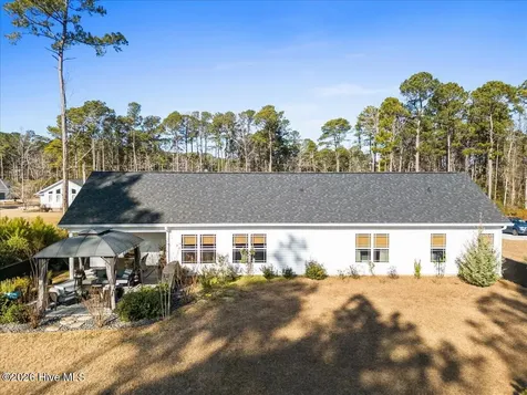 378 Thicket Drive NW Calabash NC 28467
