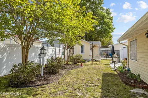213 Pensacola Avenue Morehead City NC 28557