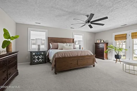 213 Pensacola Avenue Morehead City NC 28557