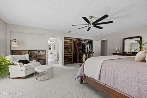 213 Pensacola Avenue Morehead City NC 28557