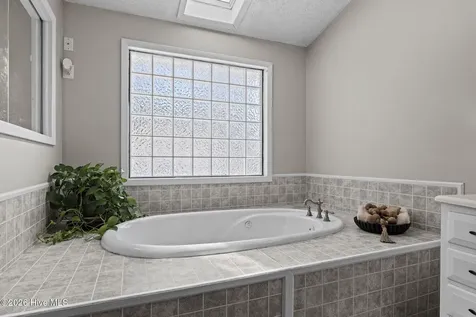213 Pensacola Avenue Morehead City NC 28557
