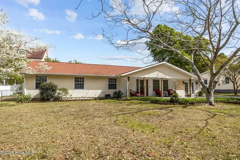 213 Pensacola Avenue Morehead City NC 28557