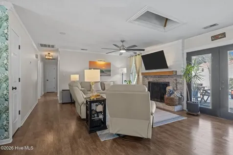 213 Pensacola Avenue Morehead City NC 28557