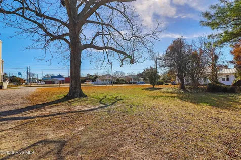 311 Pollock Street Beaufort NC 28516