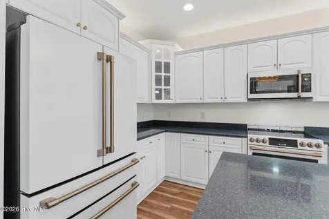 699 Country Club Drive Oak Island NC 28465