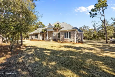 699 Country Club Drive Oak Island NC 28465
