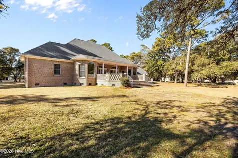699 Country Club Drive Oak Island NC 28465
