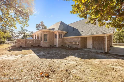 699 Country Club Drive Oak Island NC 28465