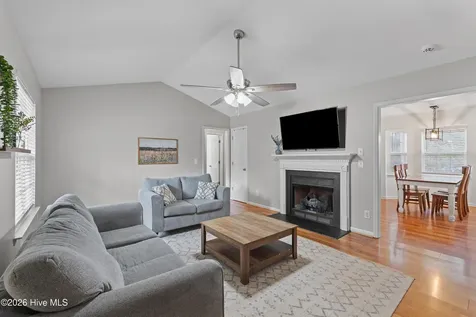 913 E Sanders Street Four Oaks NC 27524