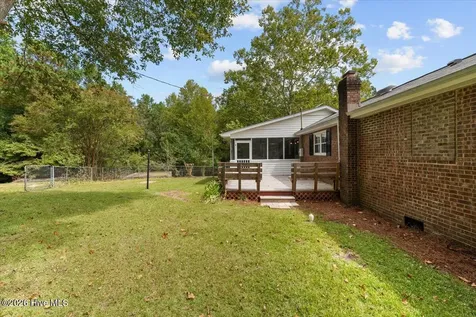 119 Bluebird Lane West End NC 27376