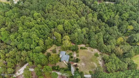 119 Bluebird Lane West End NC 27376