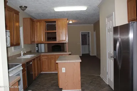 152 Meadowlark Lane Newport NC 28570