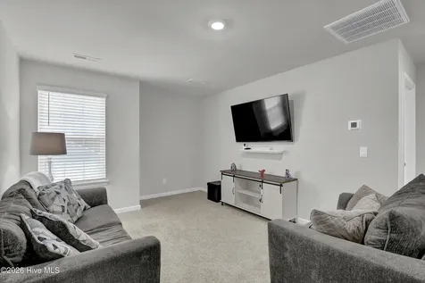 609 Ava Street New Bern NC 28560