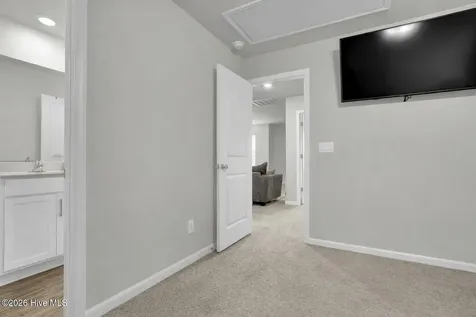 609 Ava Street New Bern NC 28560