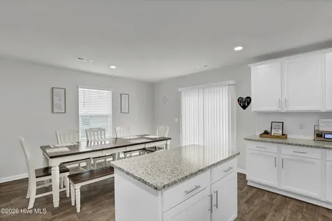 609 Ava Street New Bern NC 28560