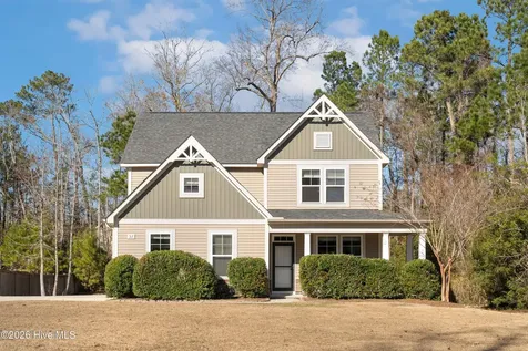 37 Twisted Oak Court Hampstead NC 28443