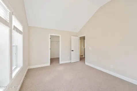 37 Twisted Oak Court Hampstead NC 28443