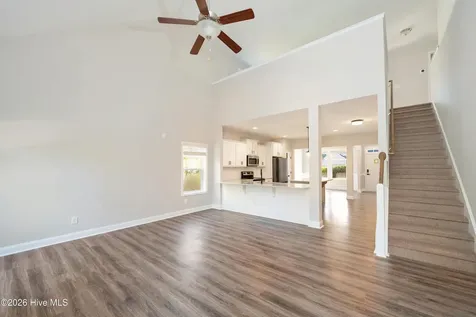 37 Twisted Oak Court Hampstead NC 28443