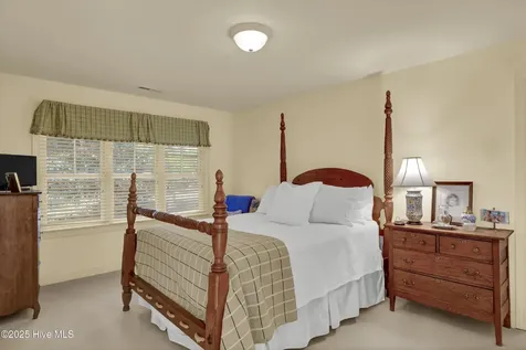 7102 Saybrook Drive Wilmington NC 28405