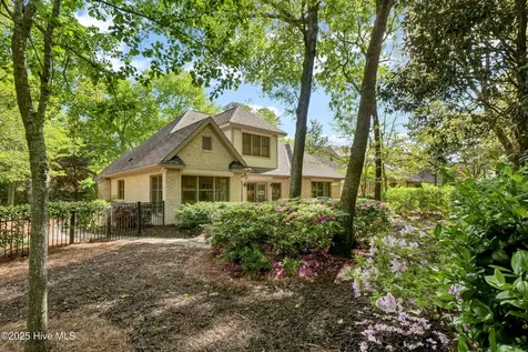 7102 Saybrook Drive Wilmington NC 28405