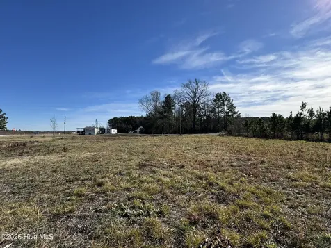 3027 Highway 58 N Trenton NC 28585