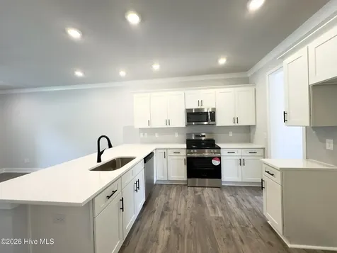 463 Timbercrest Circle SE Bolivia NC 28422