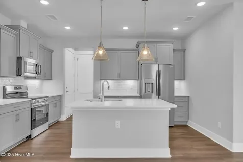 1957 Indigo Cove Way Calabash NC 28467