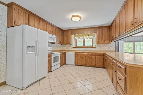 311 Lord Granville Drive Morehead City NC 28557