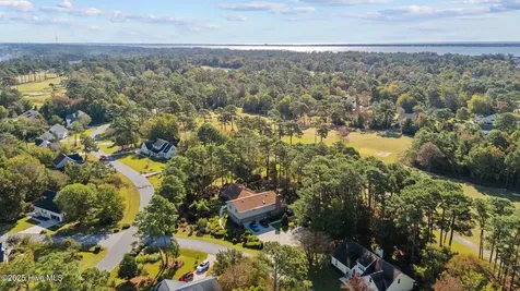 311 Lord Granville Drive Morehead City NC 28557