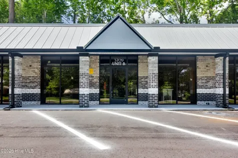 3709 Trent Road New Bern NC 28562