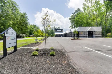 3709 Trent Road New Bern NC 28562