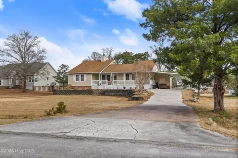 9209 Hornigold Avenue Oriental NC 28571