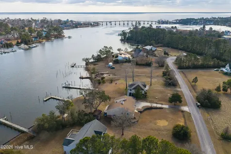 9209 Hornigold Avenue Oriental NC 28571