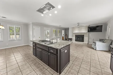 9209 Hornigold Avenue Oriental NC 28571