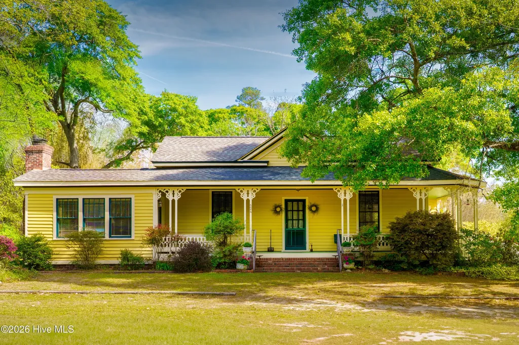 524 Carthage Street Cameron NC 28326