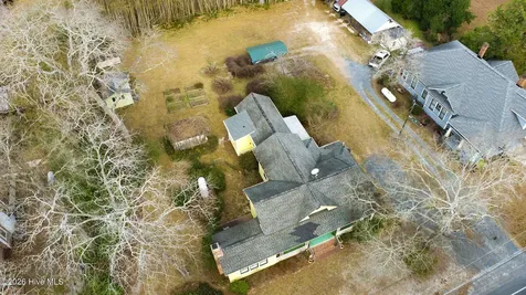 524 Carthage Street Cameron NC 28326