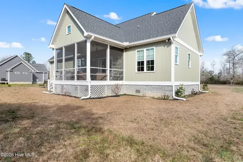 325 Levies Landing SW Supply NC 28462