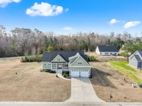 325 Levies Landing SW Supply NC 28462