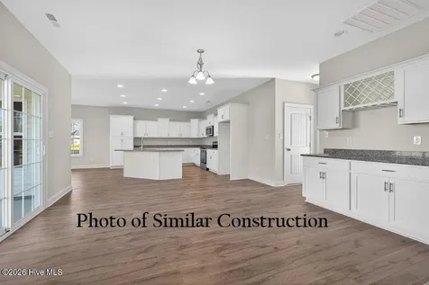 2005 Tarpon Trail New Bern NC 28562