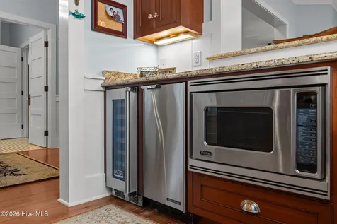 203 Vandemere Street Oriental NC 28571