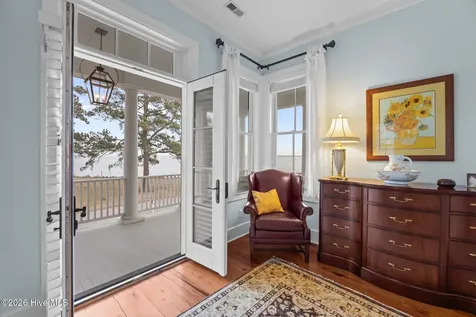 203 Vandemere Street Oriental NC 28571