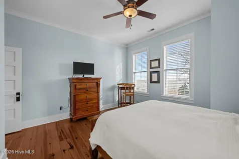 203 Vandemere Street Oriental NC 28571