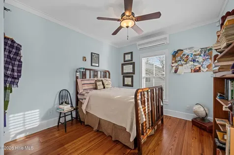 203 Vandemere Street Oriental NC 28571