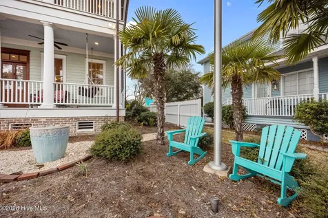 203 Vandemere Street Oriental NC 28571