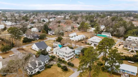 203 Vandemere Street Oriental NC 28571