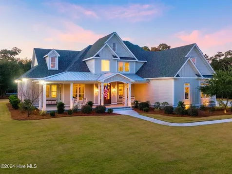 283 Ballast Point Road Hampstead NC 28443