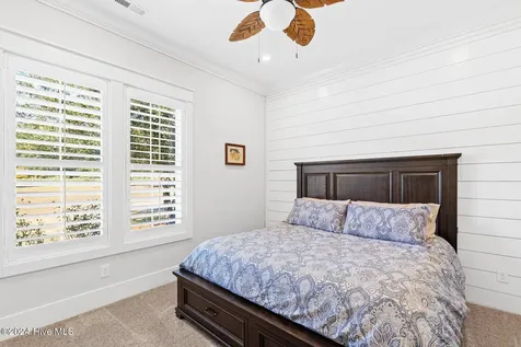 283 Ballast Point Road Hampstead NC 28443