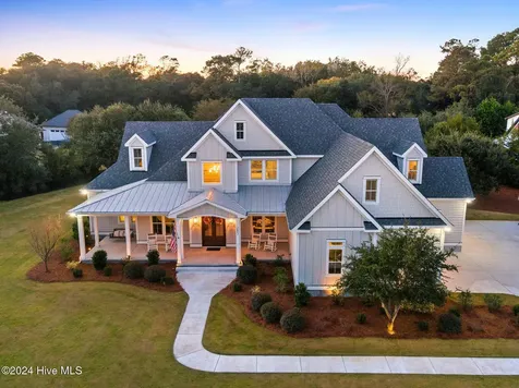 283 Ballast Point Road Hampstead NC 28443